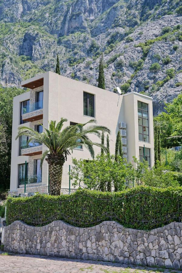 Porta Del Mare Apartment Kotor Exterior photo