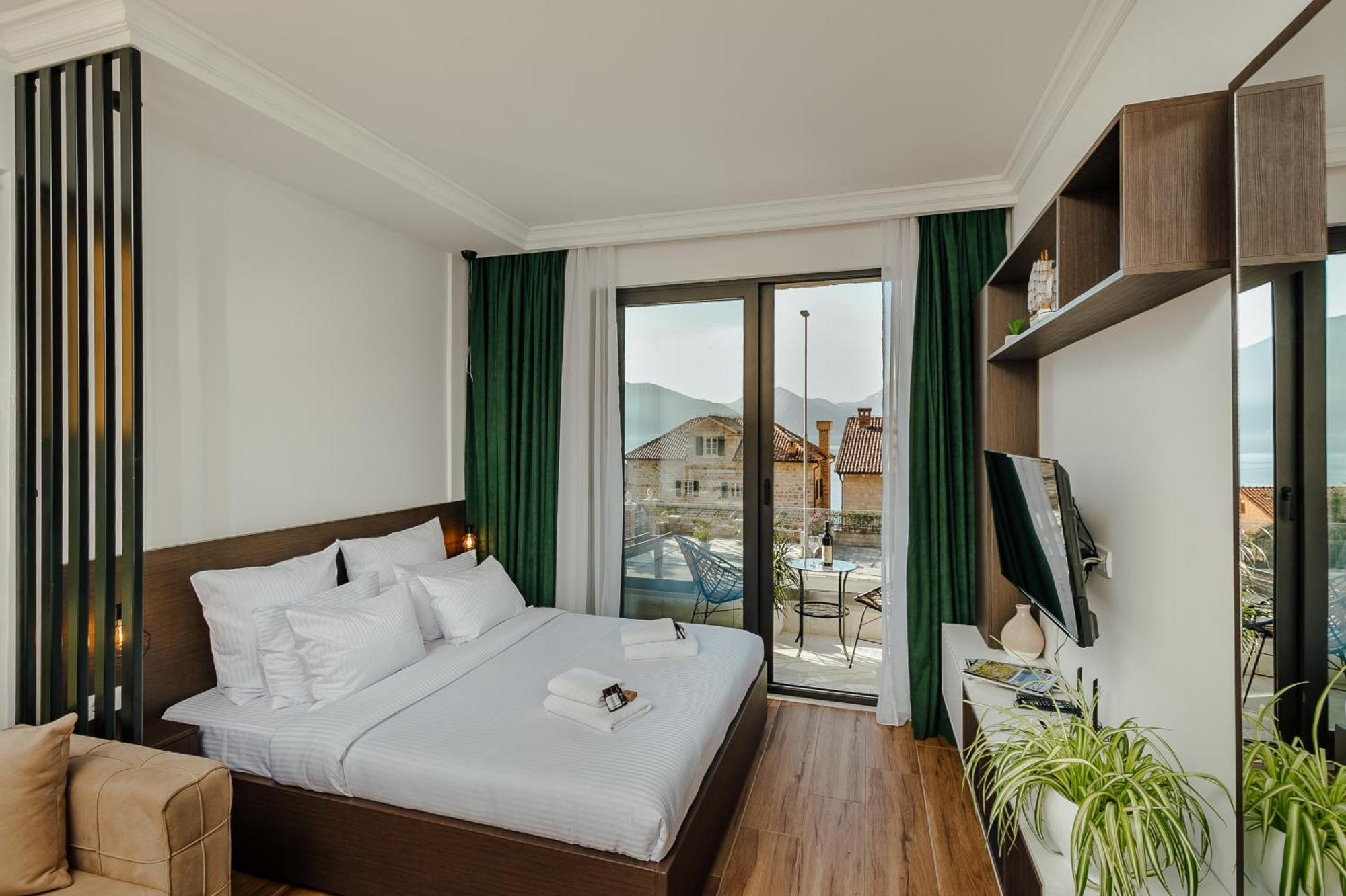 Porta Del Mare Apartment Kotor Exterior photo