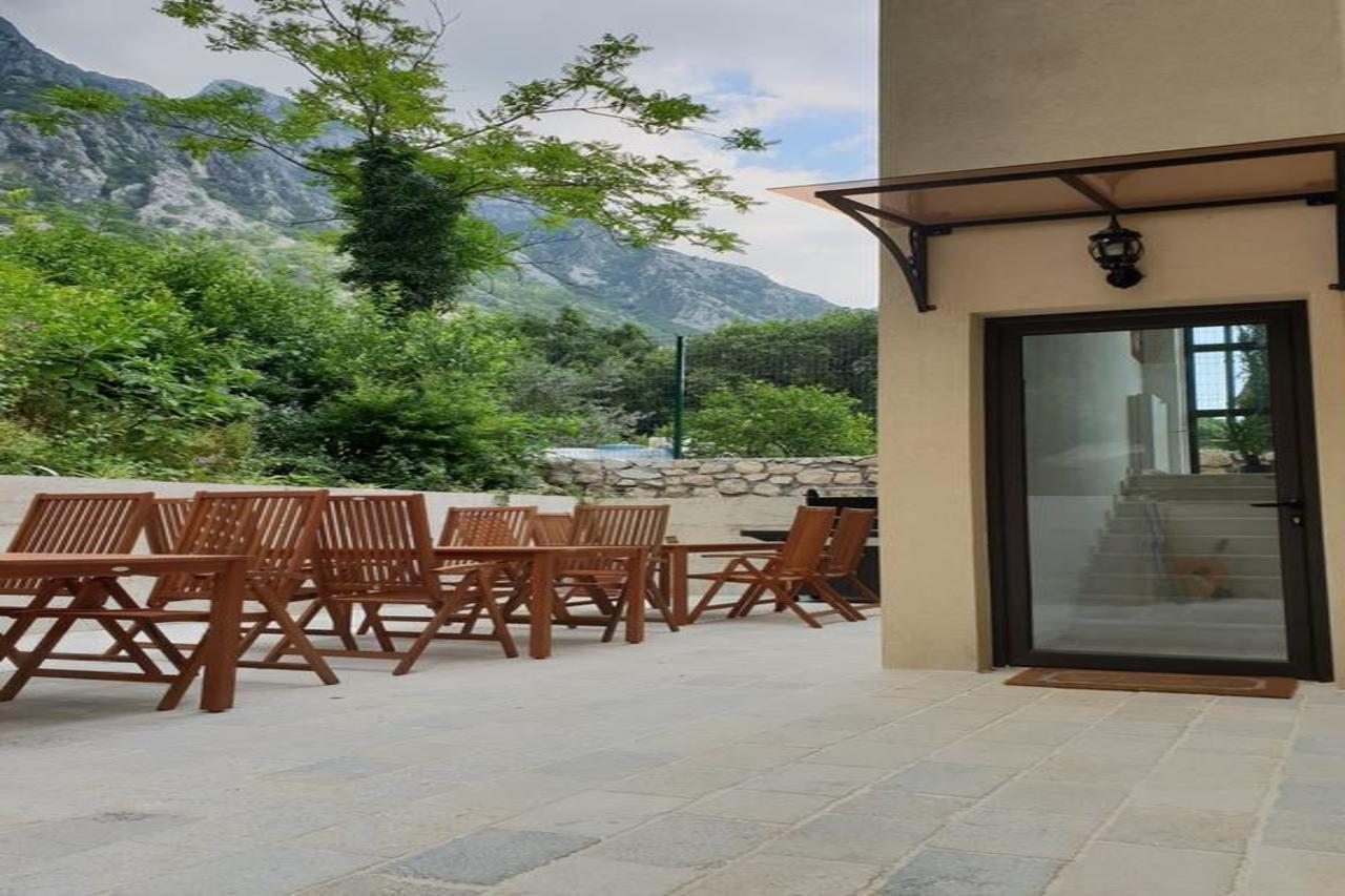 Porta Del Mare Apartment Kotor Exterior photo